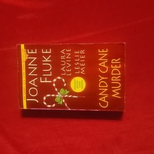 📚5/$15 Candy Cane Murder by Joanne Fluke, Laura Levine, & Leslie Meier